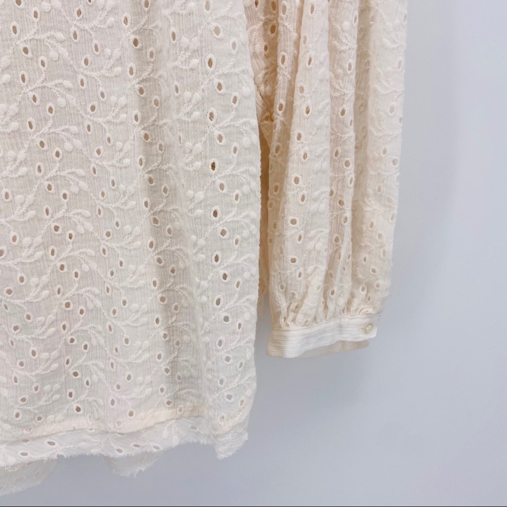 Free People Ivory Maddison Eyelet Blouse New Large - Picture 3 of 6